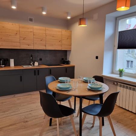 Piekny Apartament Przy Parku, Blisko Dworca, Centrum 라돔 외부 사진